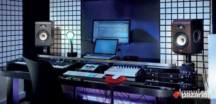 OTKUPLJUJEM studijsku opremu i sve ostale muzičke instrument 6