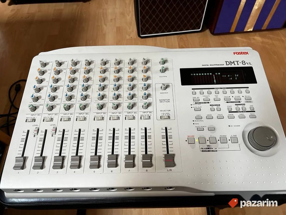 STUDIJSKI DIGITALNI osmokanalni snimač FOSTEX DMT-8 VL. Snim 1