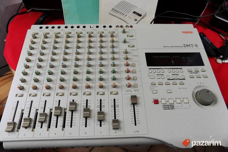 STUDIJSKI DIGITALNI osmokanalni snimač FOSTEX DMT-8 VL. Snim 8