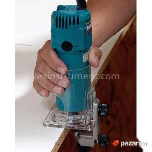 MAKITA 3709 nova glodalica za ivice (jednoručna glodalica) s 8