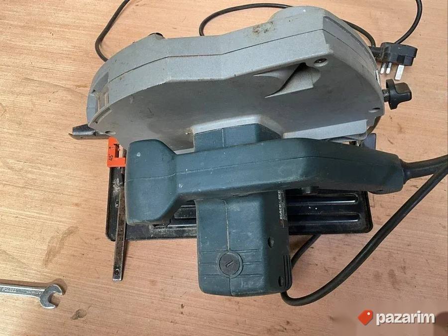 BLACK&DECKER cirkular 1300 vati kao nov. POGLEDAJTE SVE MOJE 2
