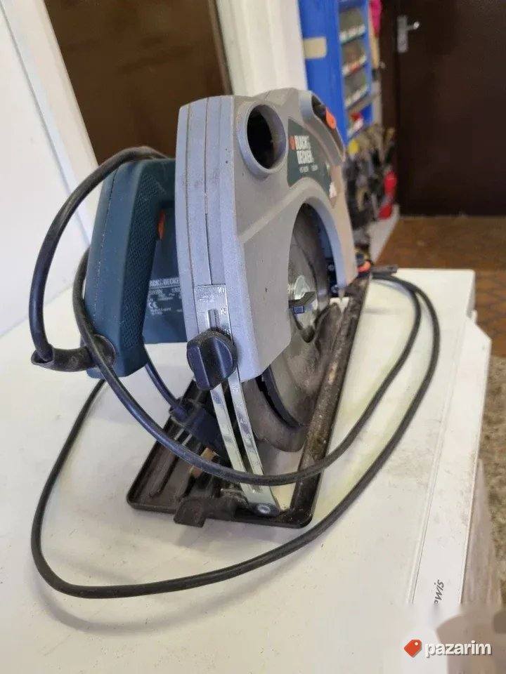BLACK&DECKER cirkular 1300 vati kao nov. POGLEDAJTE SVE MOJE 8