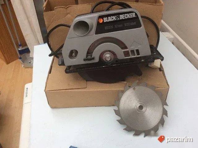 CIRKULAR BLACK&DECKER BD 228 veoma očuvan. Mali, lagan a sra 1