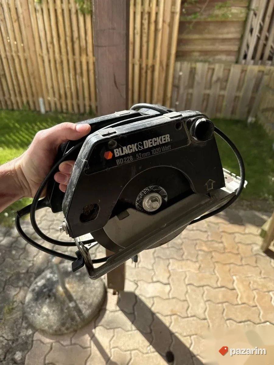 CIRKULAR BLACK&DECKER BD 228 veoma očuvan. Mali, lagan a sra 6