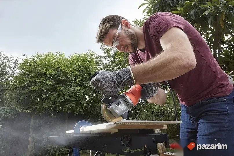 BLACK & DECKER BEG110 Ugaona brusilica je kompaktan i snažan 4