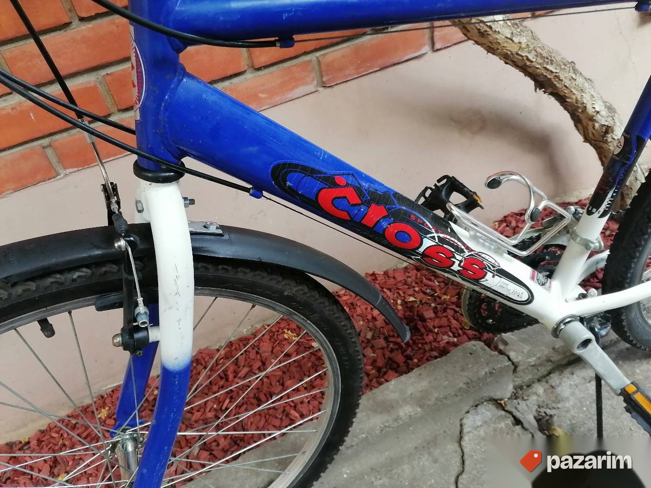 Bicikli Cross 26 coli sa 18 brzina Simano 3