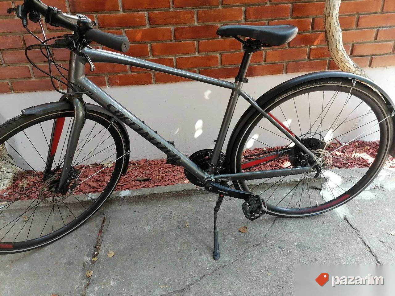 Specialized Sirrus treking 28coli sa 24 brz hidraulika NOV 2
