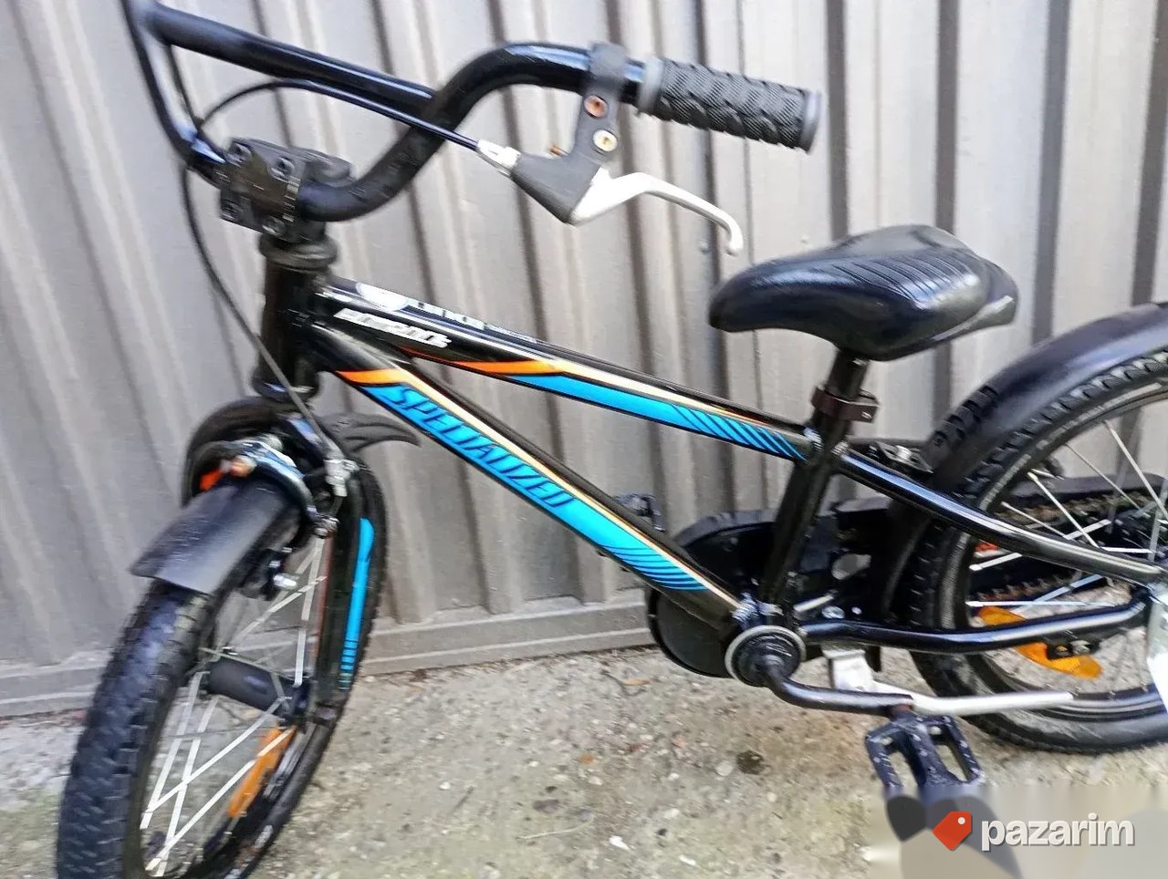 Specialized Hotrock 16 coli da komtra kocnicom ALU 4