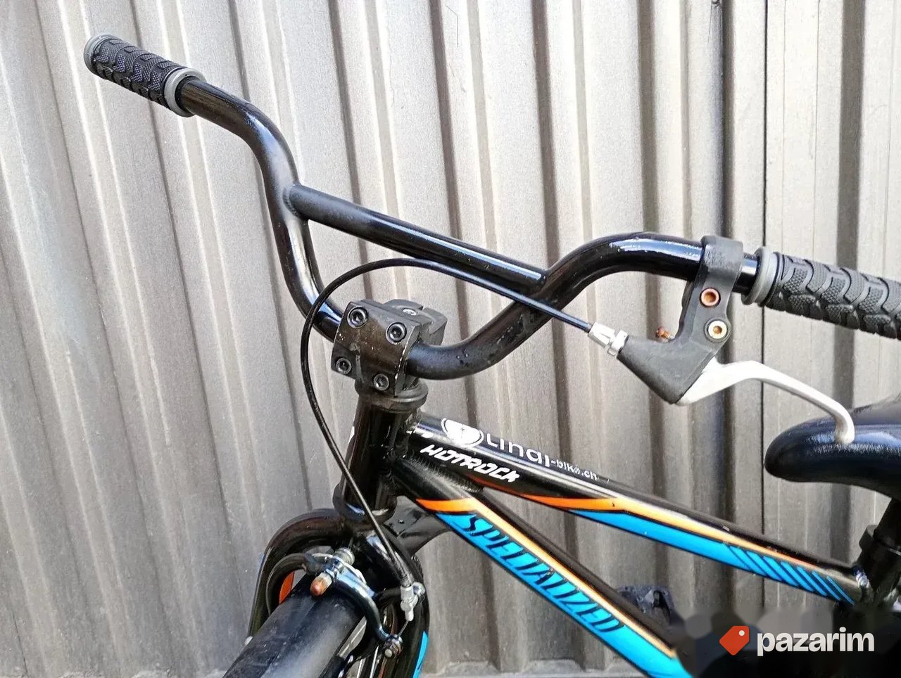Specialized Hotrock 16 coli da komtra kocnicom ALU 7