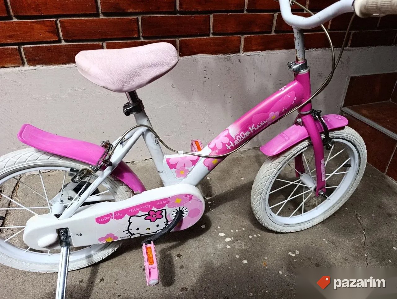 Hello Kitty 16 coli deciji biciklic