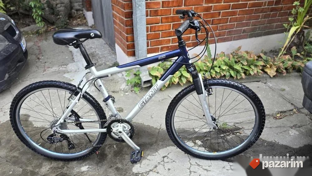 Giant alu 3x7