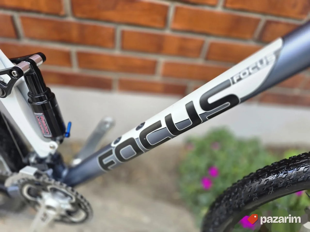 Focus super bud XL size kao NOVO 7