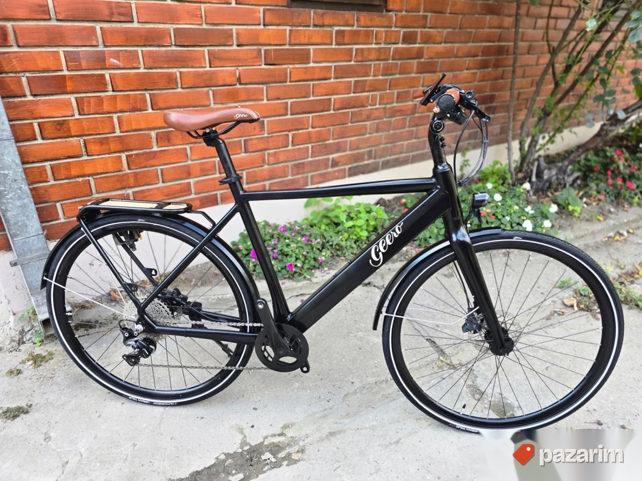 E bike 28 1x11 top oprema 1600km NOV 1