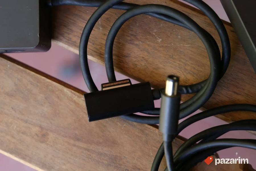 Microsoft Surface Pro X,7,6,5,4,3 Dock Model 1661 + punjač 3