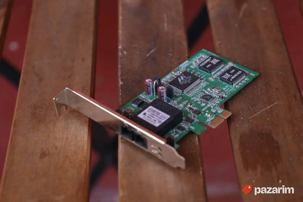 StarTech FO PCIe Gigabitna mrezna kartica optika 1