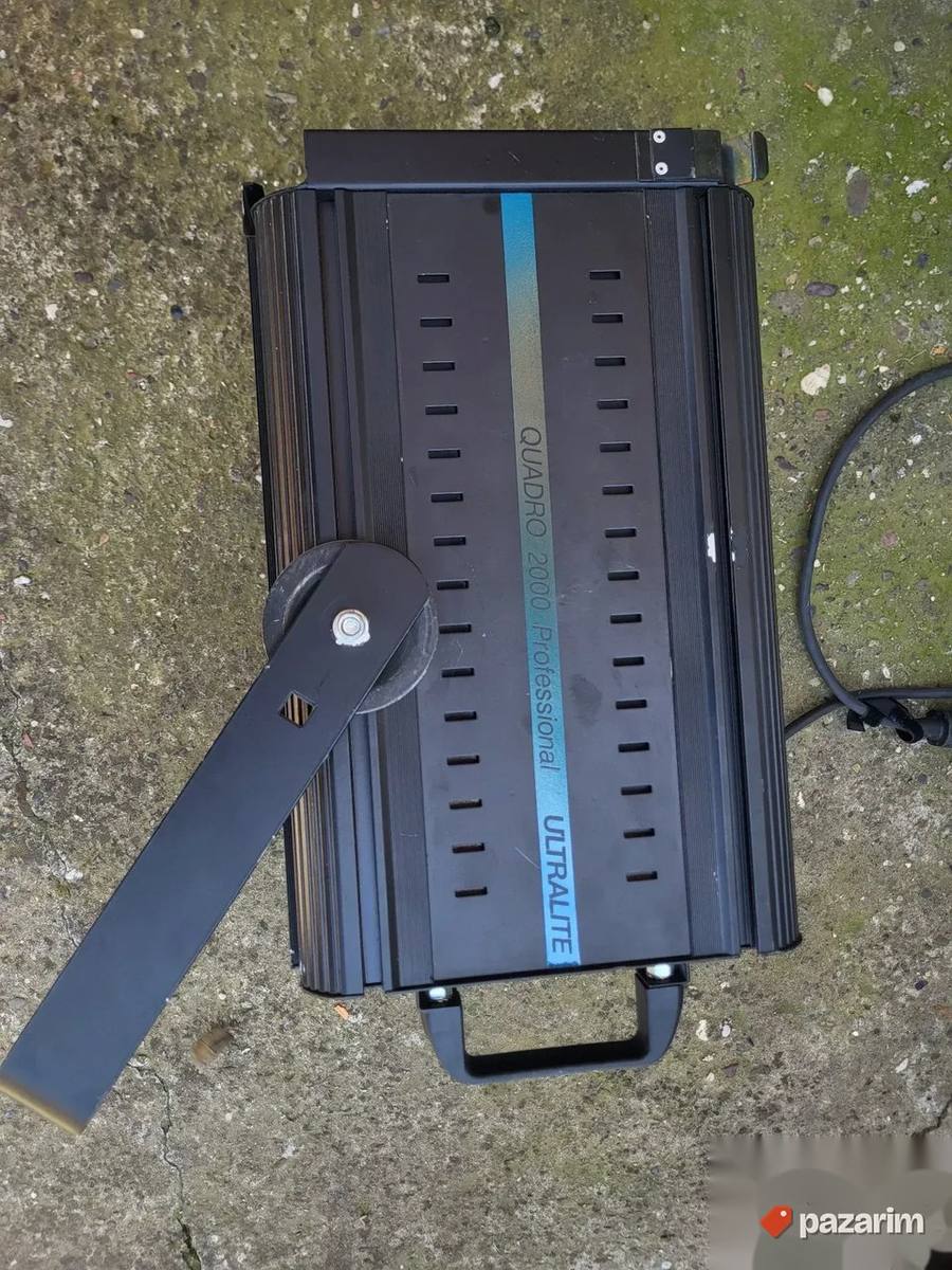 Ultralite Quadro 2000 PRO PC AL 09-68 2000w fresnel 2
