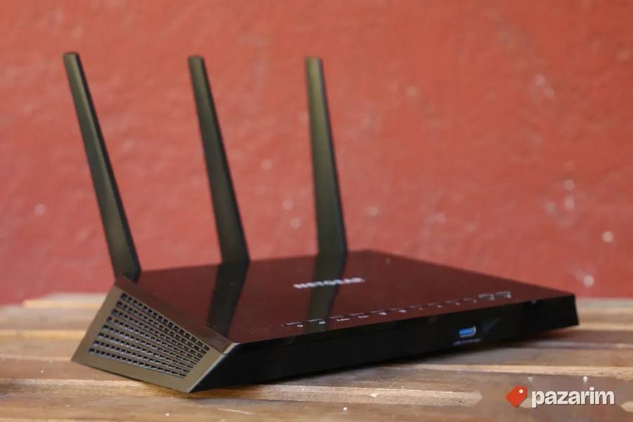 Netgear R6800 Nighthawk Dual-Band AC1900 smart wifi router 5