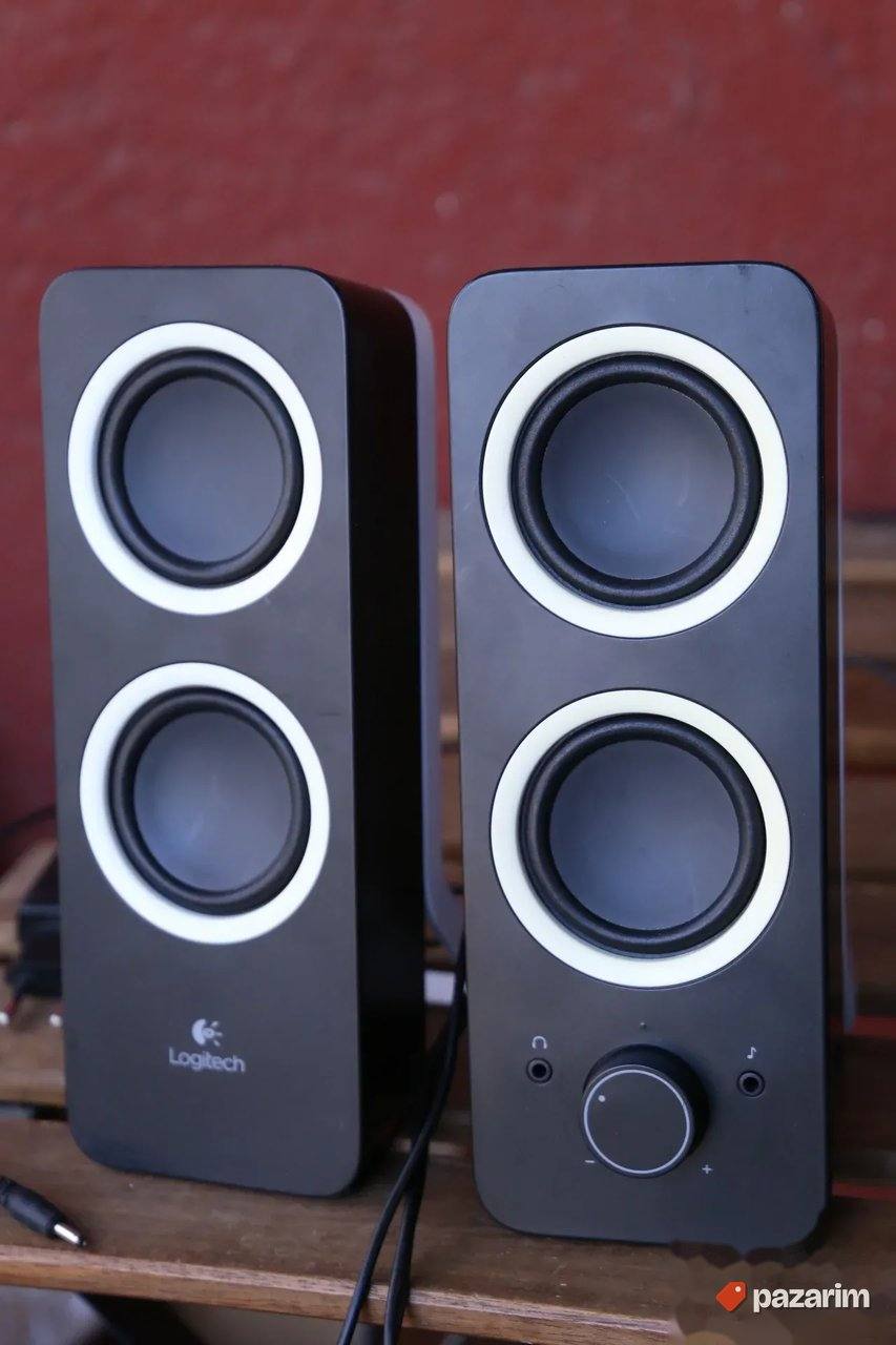 Logitech Z200 + Logitech Z320 Zvucnici 5