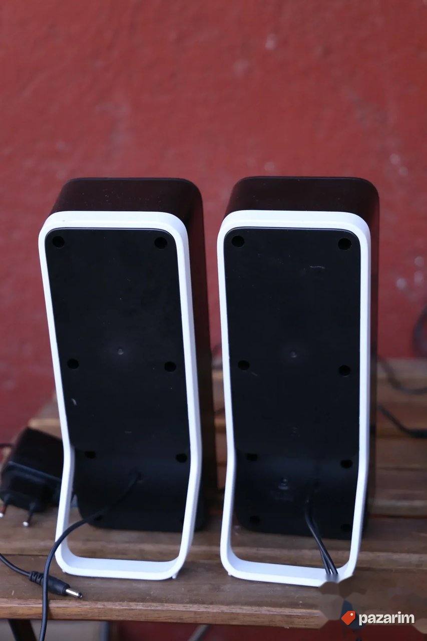Logitech Z200 + Logitech Z320 Zvucnici 6