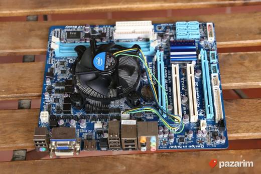 Gigabyte GA-H55M-D2H i3 540 3.07GHz DDR3