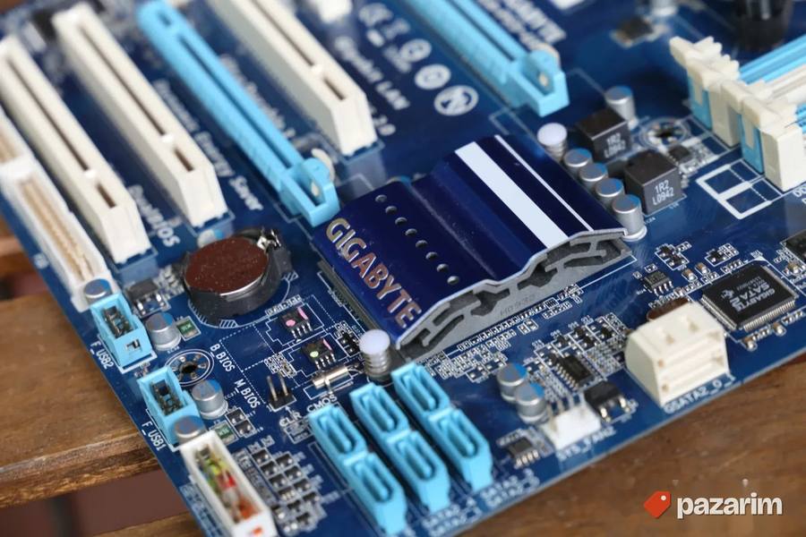 Gigabyte GA-P55-UD3 i5 750 2.67GHz DDR3 5