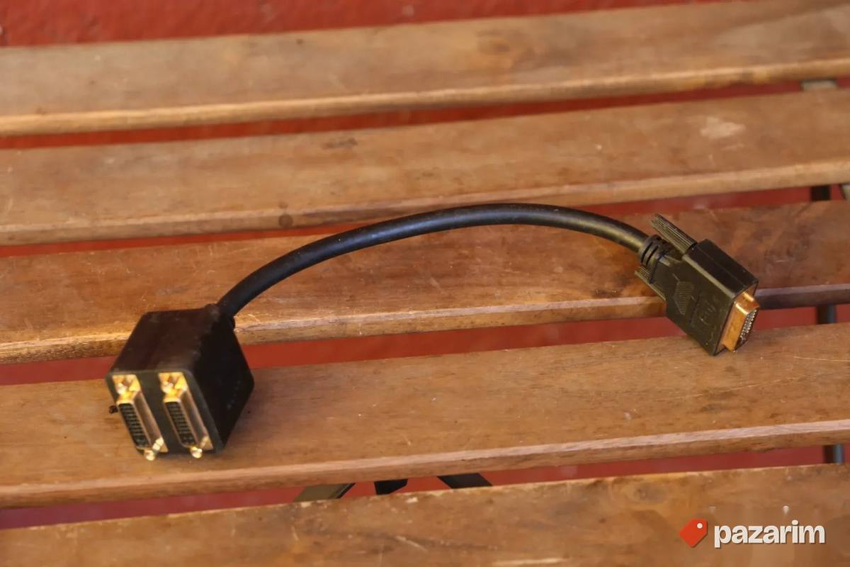 Adapter DVI I na 2x DVI I 1