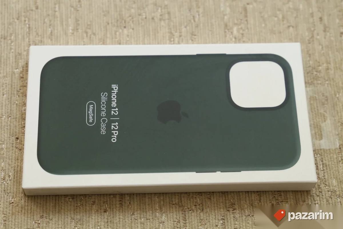 Apple Iphone 12 12 Pro Silicone Case MagSafe Green A2497 1