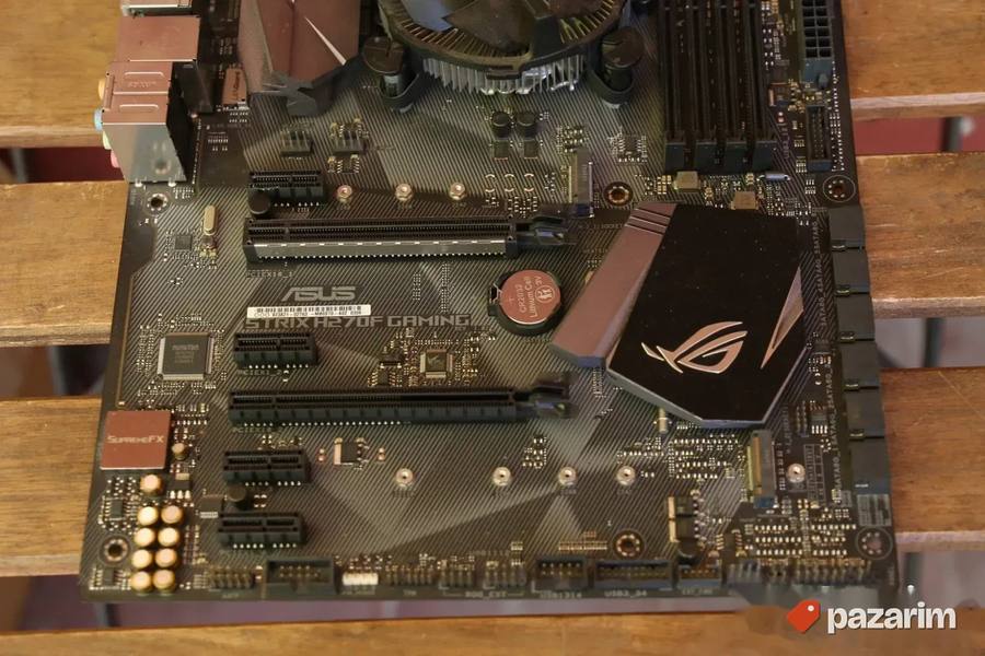 Asus ROG Strix H270F Gaming + Intel i5 7400 + Kuler 4