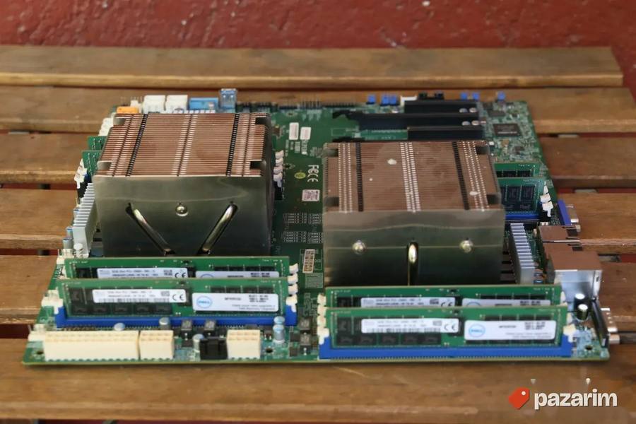 Supermicro X10DRi 2x Xeon E5 2697 V4 + 256GB DDR4 ECC 7