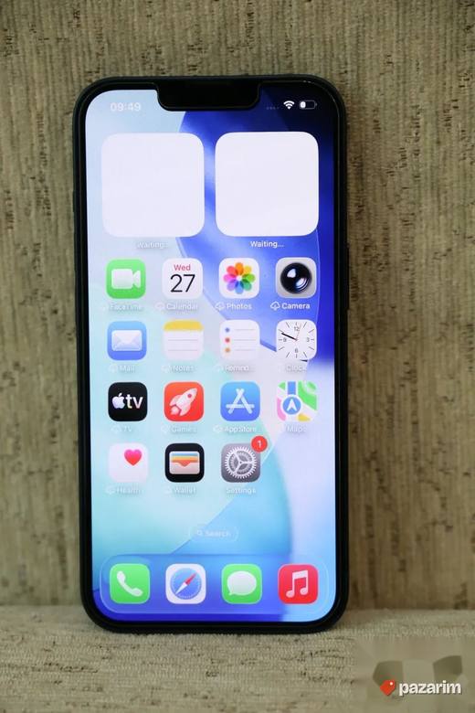 Apple Iphone 13 128gb sim free BH 86%