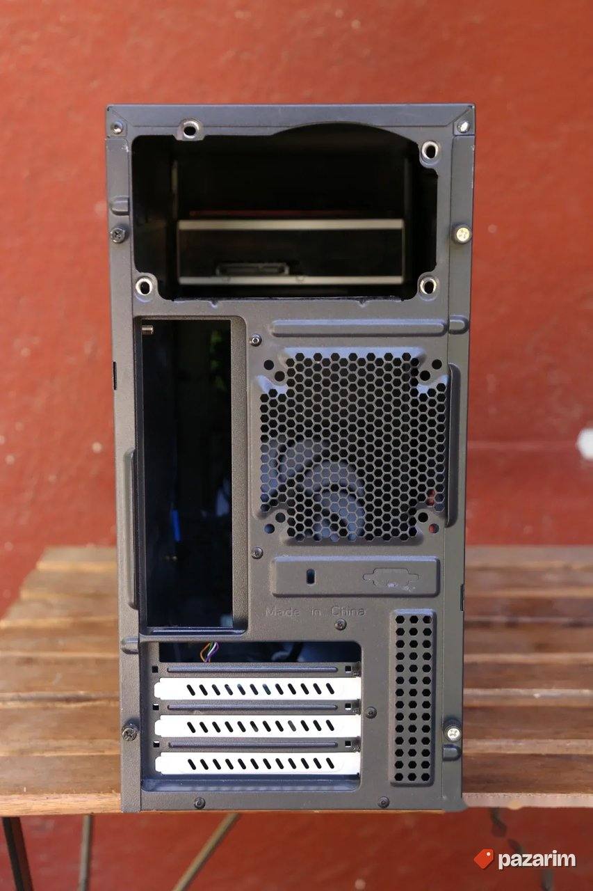 Fractal Design Core 1100 + ventilator + dvd prazno kuciste 7
