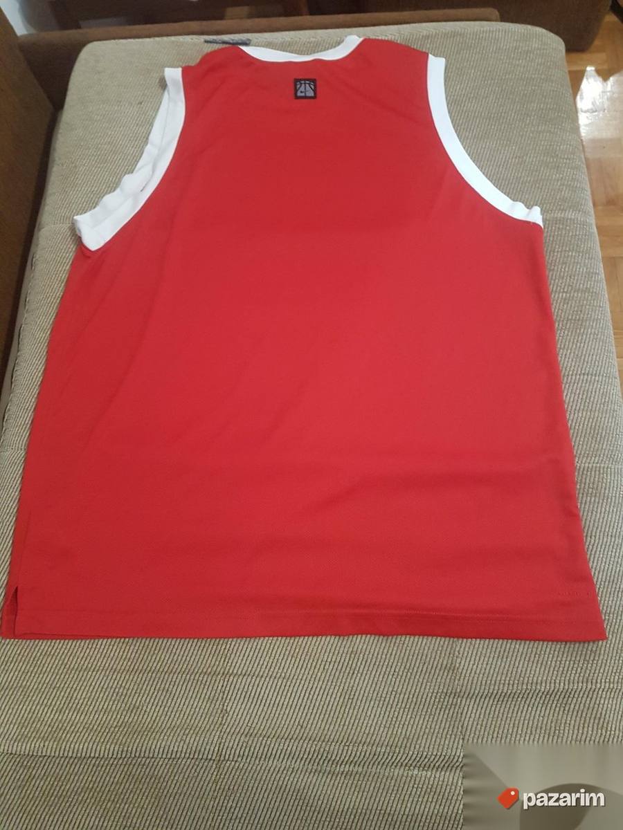 majica NIKE dryfit,XL i majica za vežbanje MYPROTEIN 4