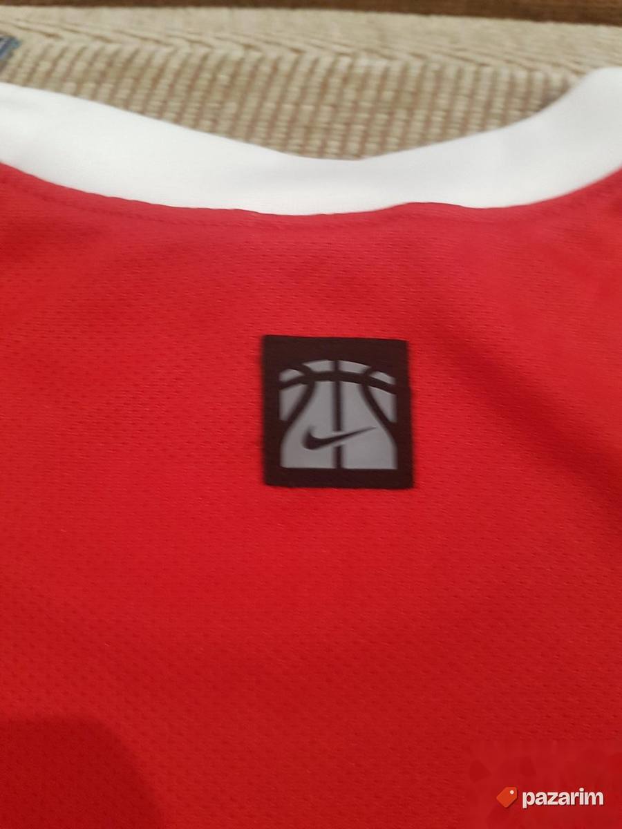 majica NIKE dryfit,XL i majica za vežbanje MYPROTEIN 8