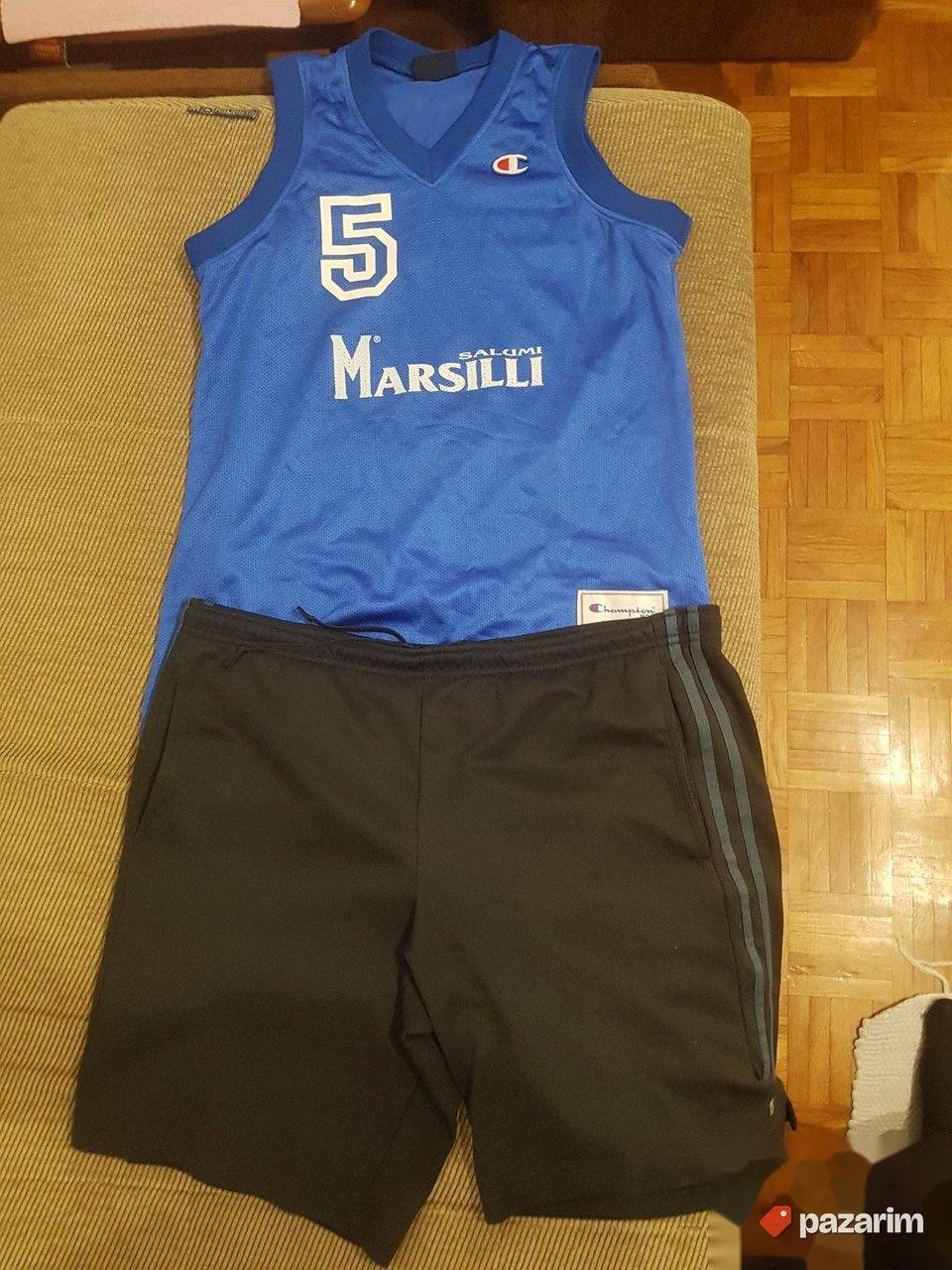 Dres košarkaški Champion +poklon Champion šorc, vel. M 1