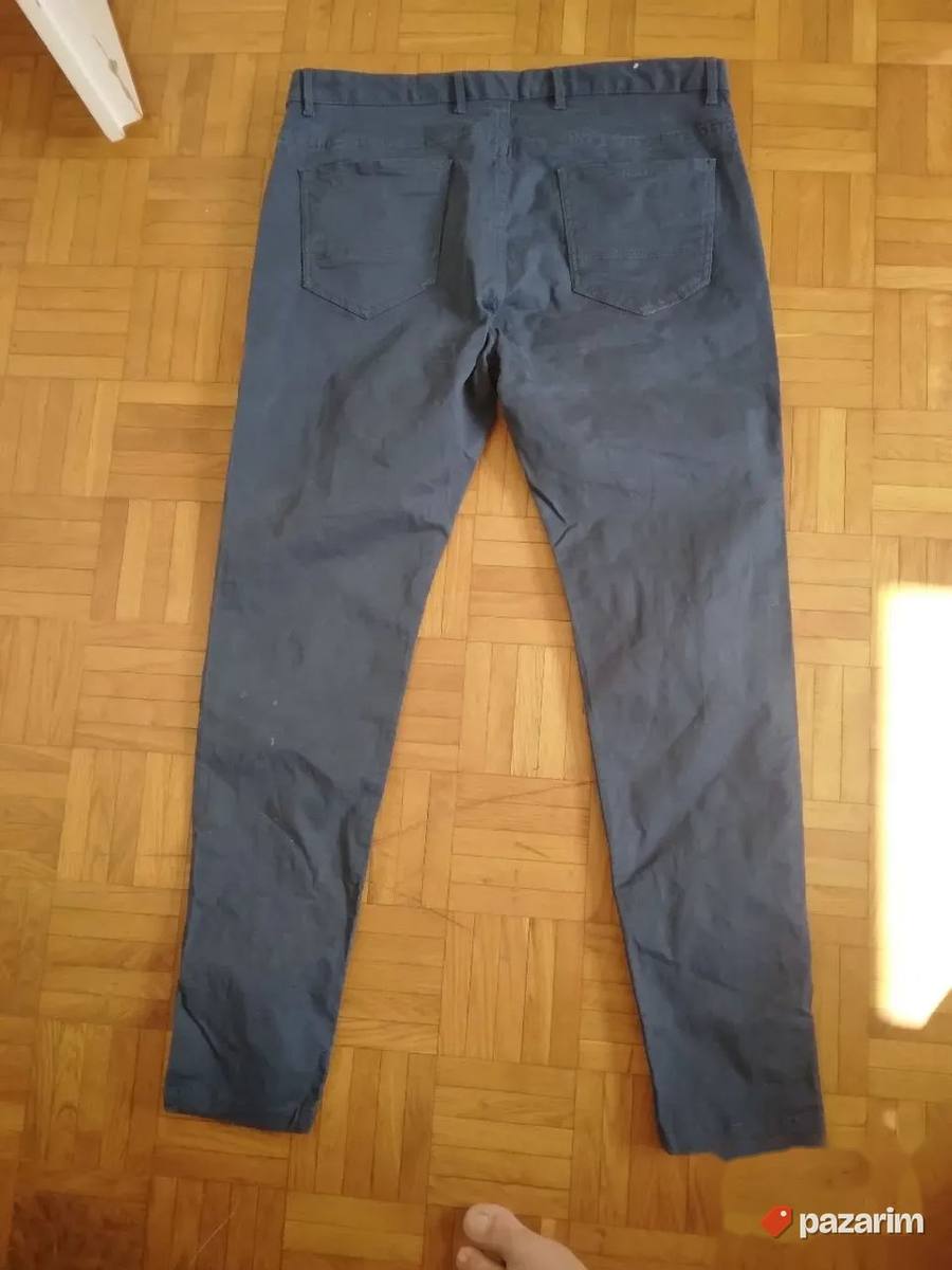 Pantalone ženske ZARA, vel. L 2