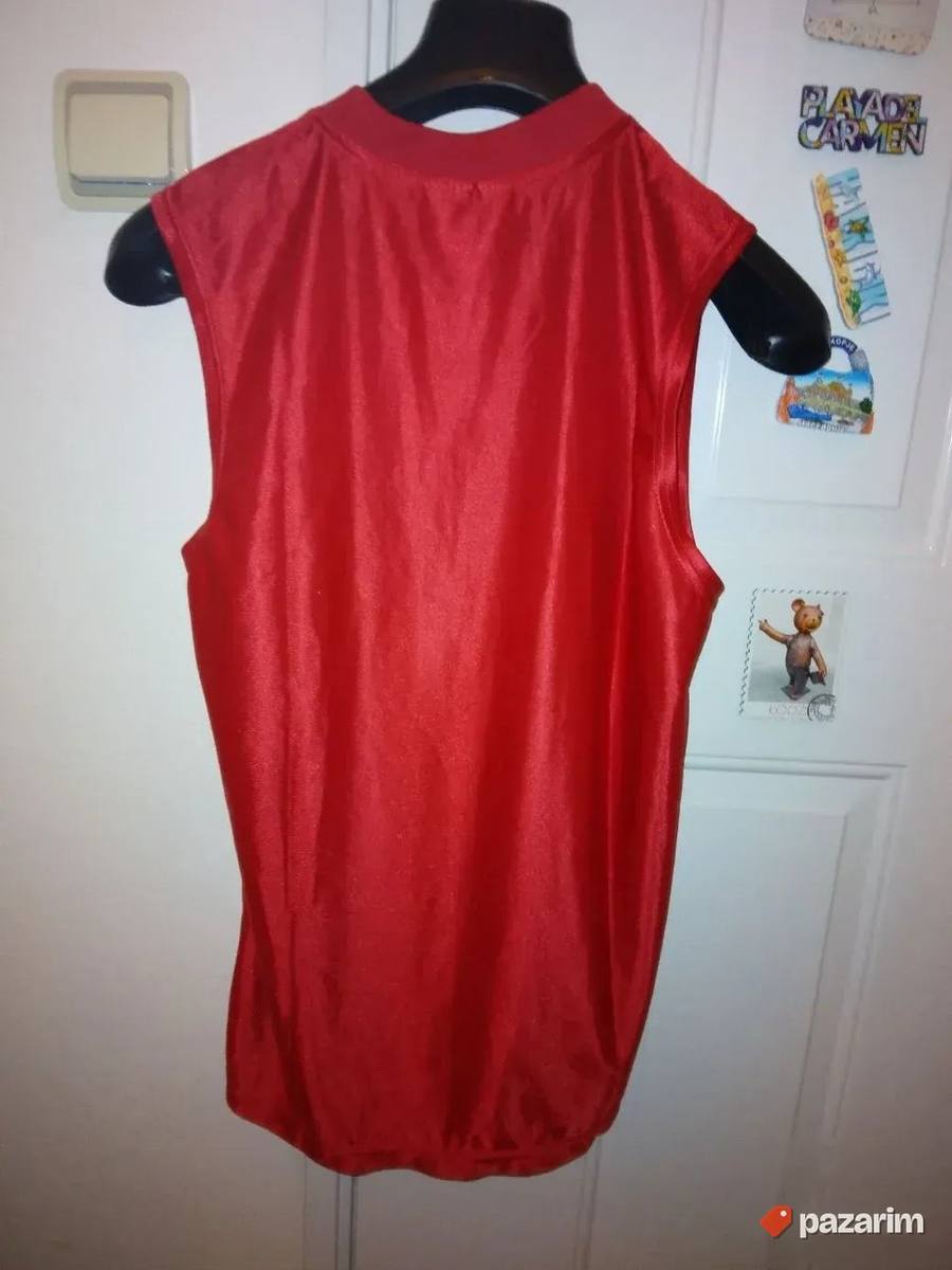 Dres- majica AND1, crvena, veličina 2XS, NOVA 4