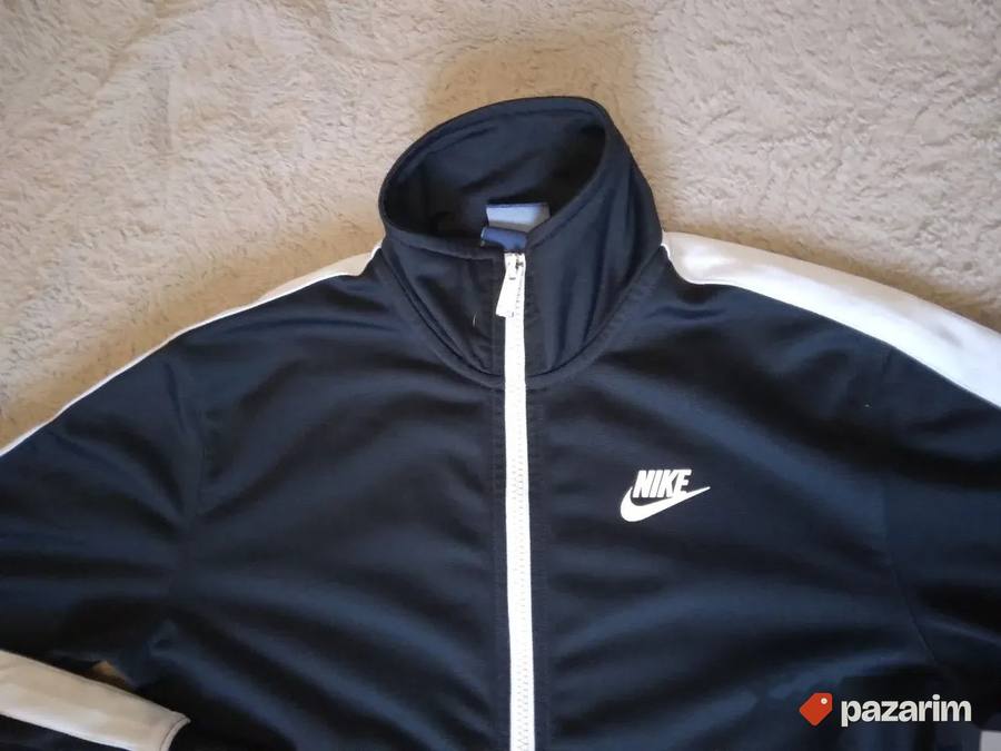 Trenerka ženska NIKE gornji deo, vel.S 5