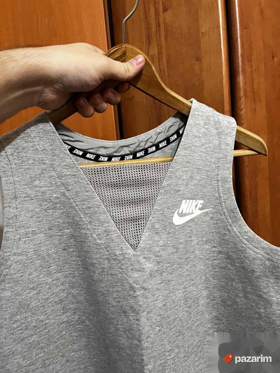 Nike muska majica S/M 5