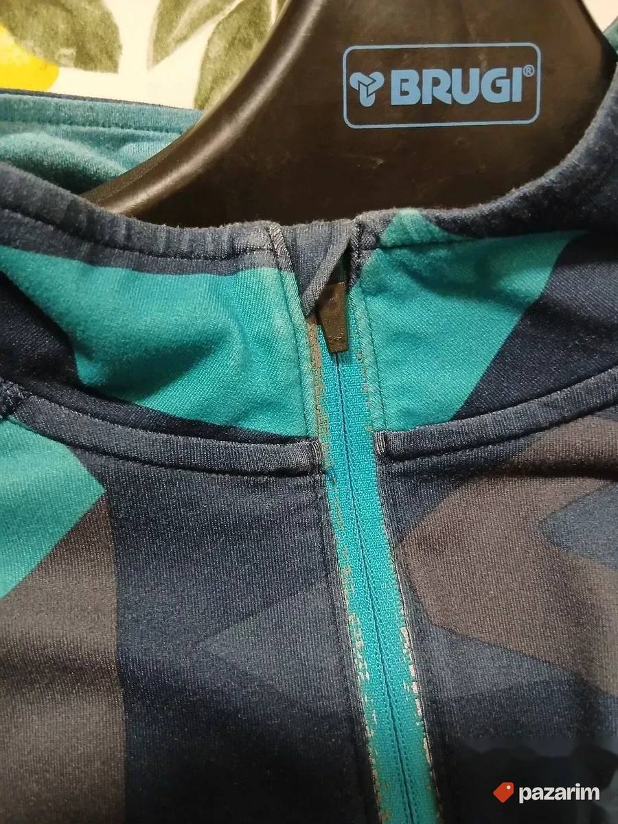 Duks za vežbanje Under Armour fitted, original, vel. L 6
