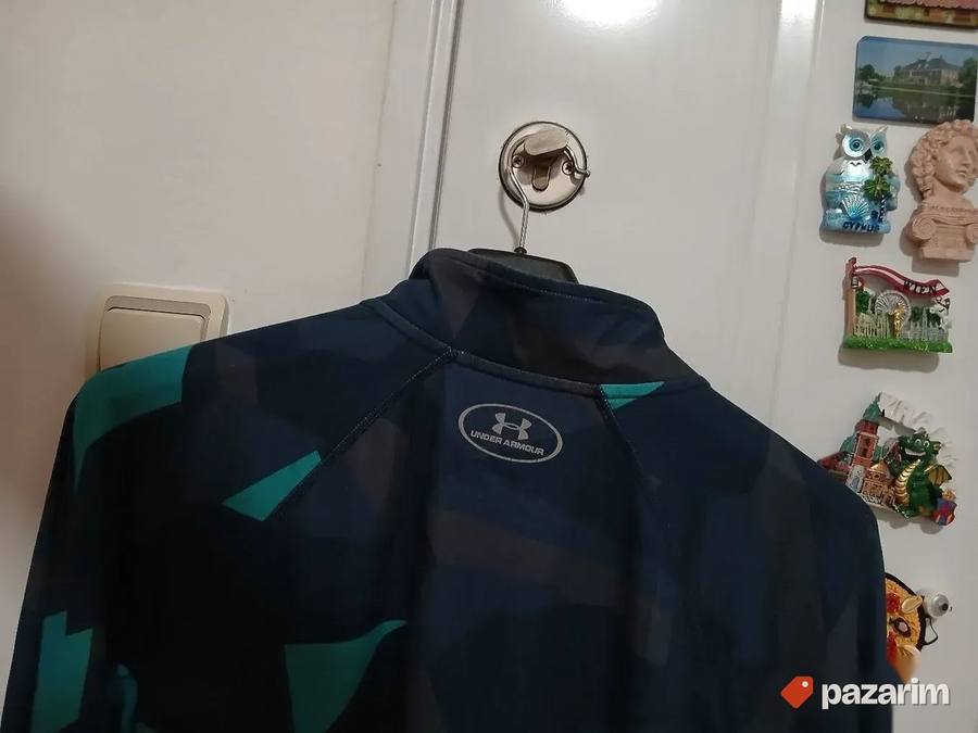 Duks za vežbanje Under Armour fitted, original, vel. L 7