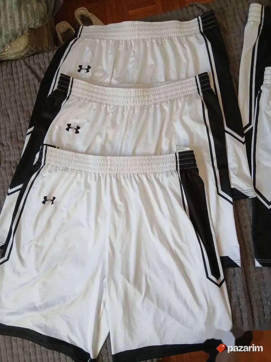 Sorcevi UNDER ARMOUR, 5 kom.,novi, vel. 2XL 7