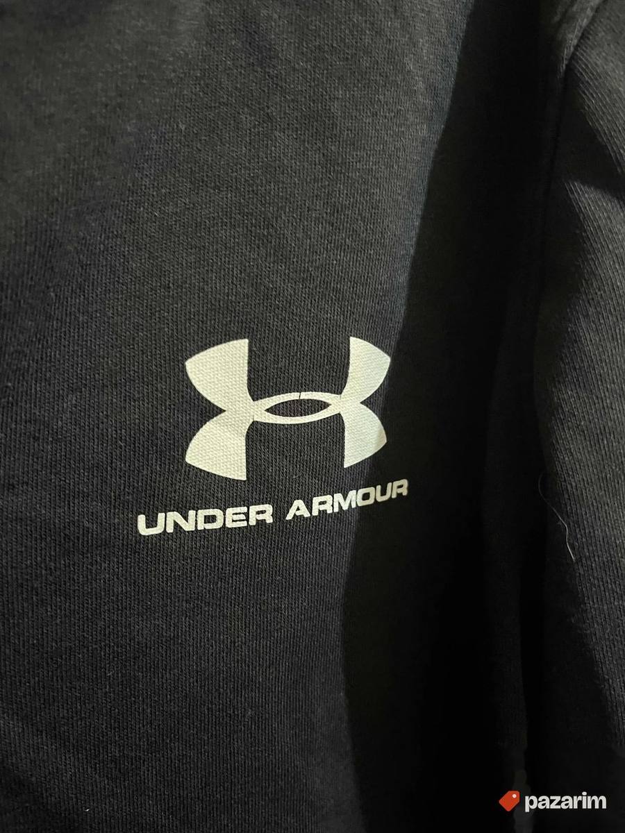 Under Armour muska trenerka S 3