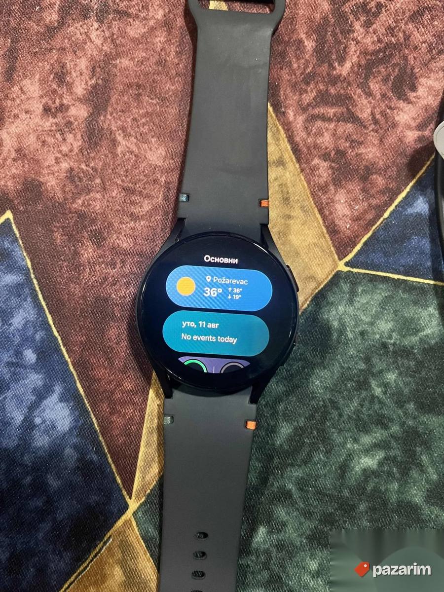 Samsung Galaxy watch FE 5