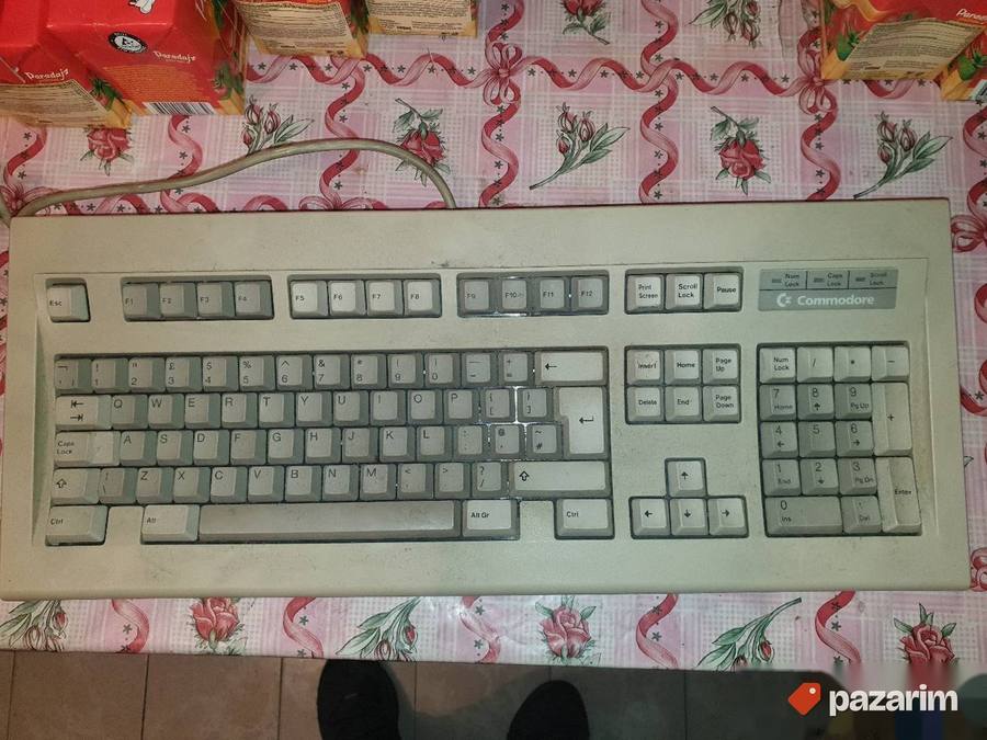 Commodore pc 10-3 sa monitorom commodore 1084s 6