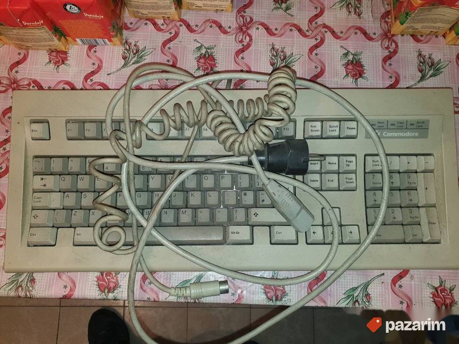 Commodore pc 10-3 sa monitorom commodore 1084s 7