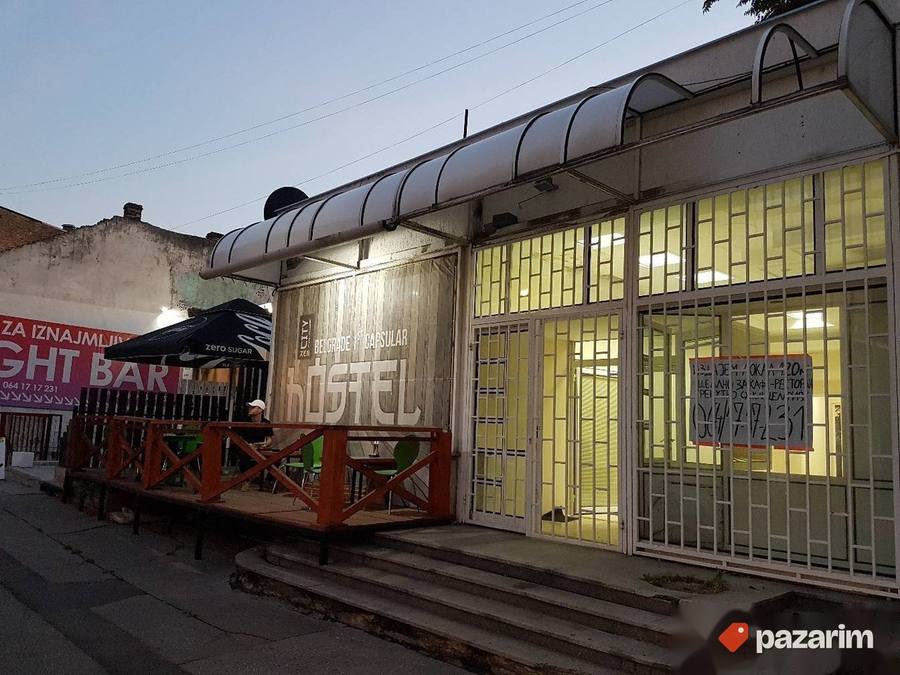 Izdajem parking mesto u Lominoj, po ceni ne realnoj 5
