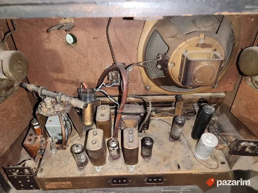 Stari Nemacki Radio METEOR 558w loewe opta 5