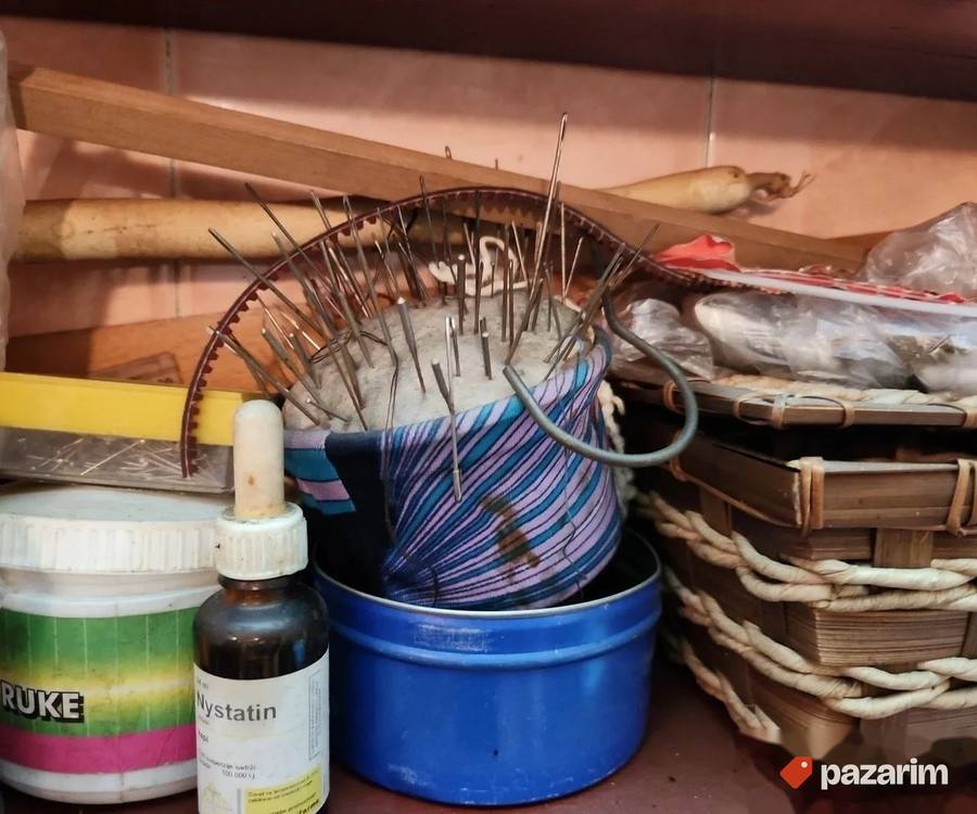rajfeslus i ostala oprema za sivenje i krojenje 5