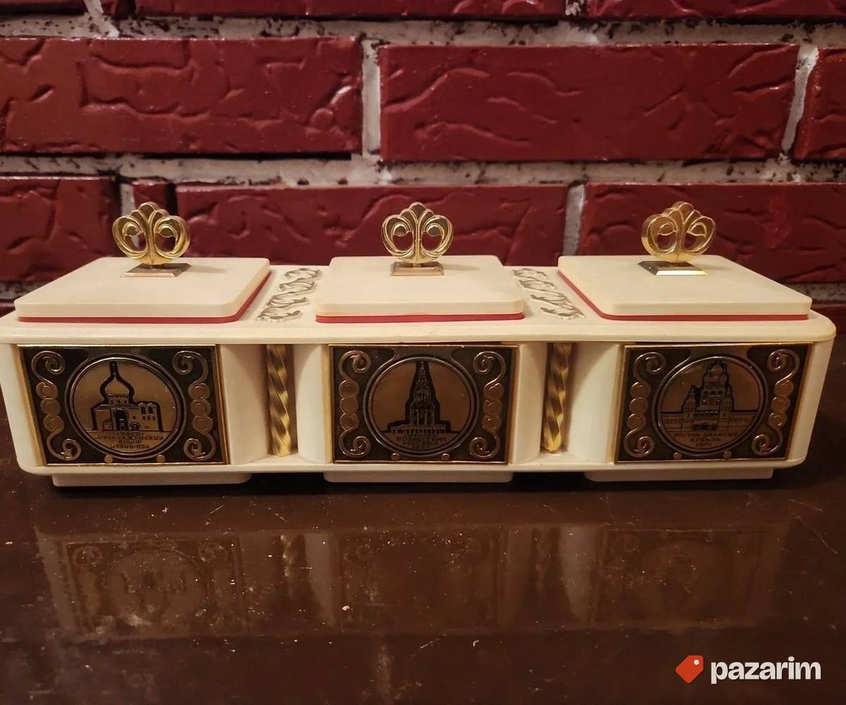 Ruska muzicka kutija za nakit na navijanje -retro 1