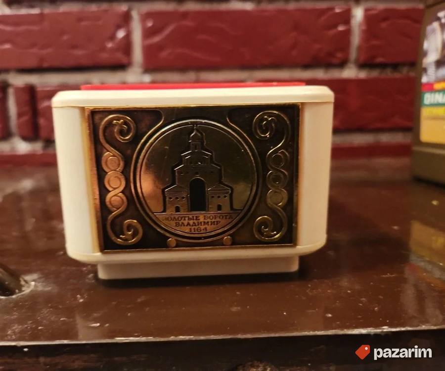 Ruska muzicka kutija za nakit na navijanje -retro 7